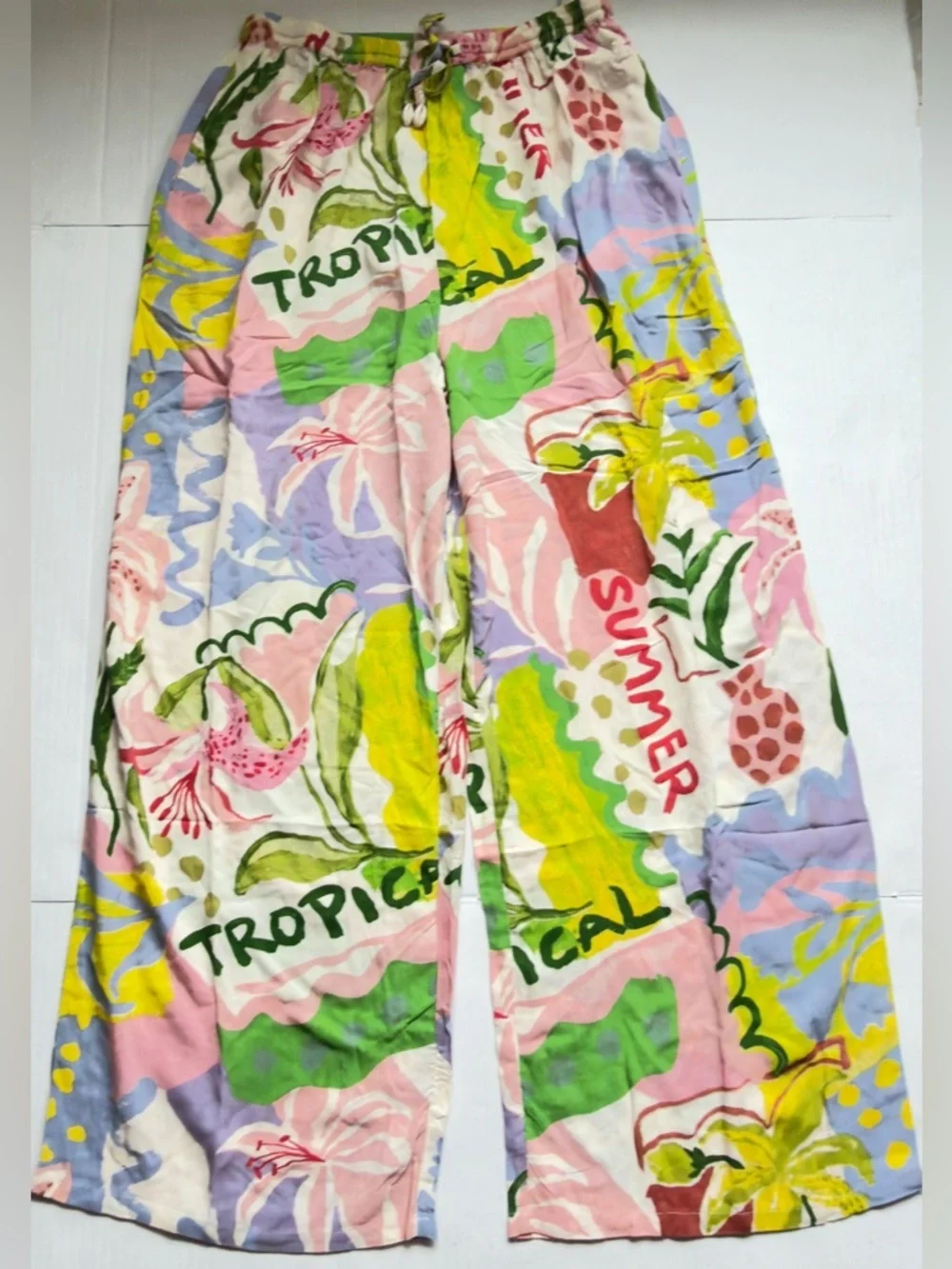 Tropical Wide-Leg Printed Pants - Pink Multi - Picture 3 of 12